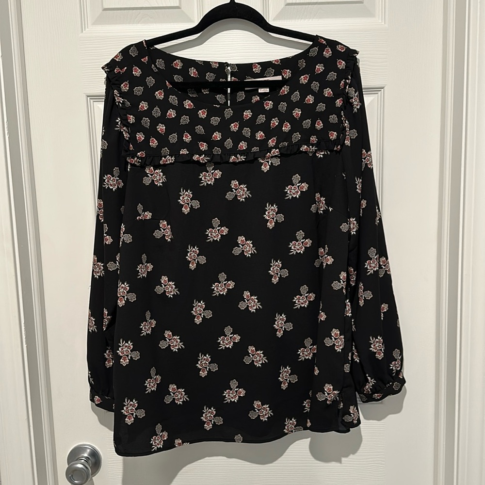 LOFT Top — Black Paisley Floral, 16